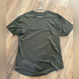 Bylt basics performance tee XL green